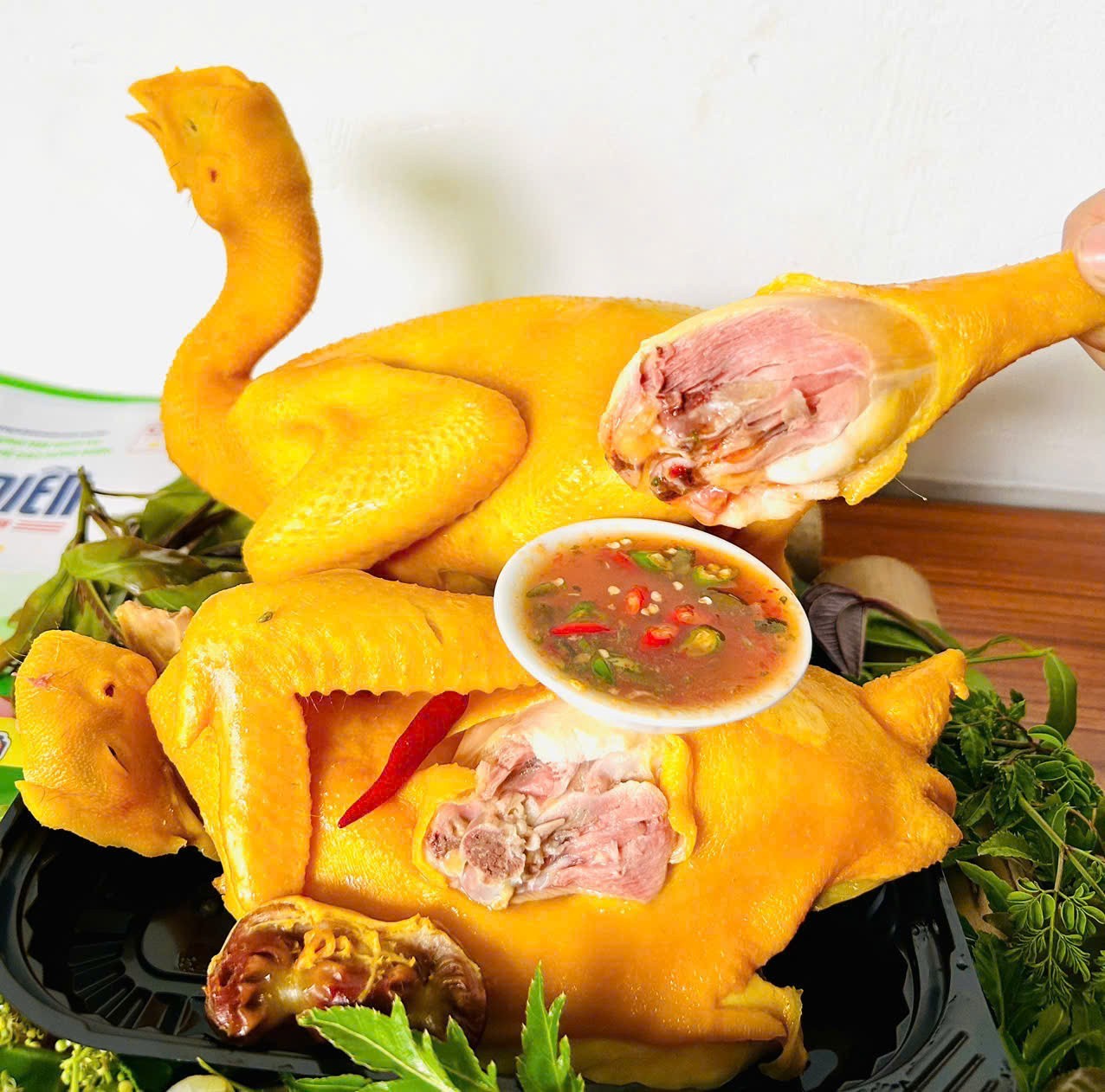 GÀ Ủ MUỐI HOA TIÊU HÙNG MIÊN HƯƠNG VỊ NÚI RỪNG OCOP 3 sao - Túi 1200g | Hệ  thống siêu thị hàng Việt Ecofarm Mart